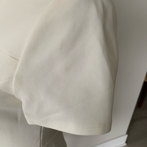 Off white classic flare dress with short sleeve - Picture 3 of 8